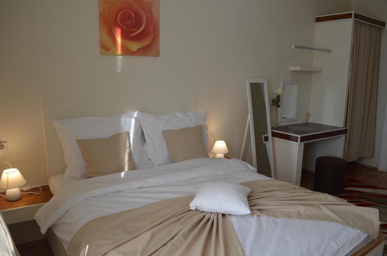 Rooms & Apartments Infinity Ριέκα Εξωτερικό φωτογραφία