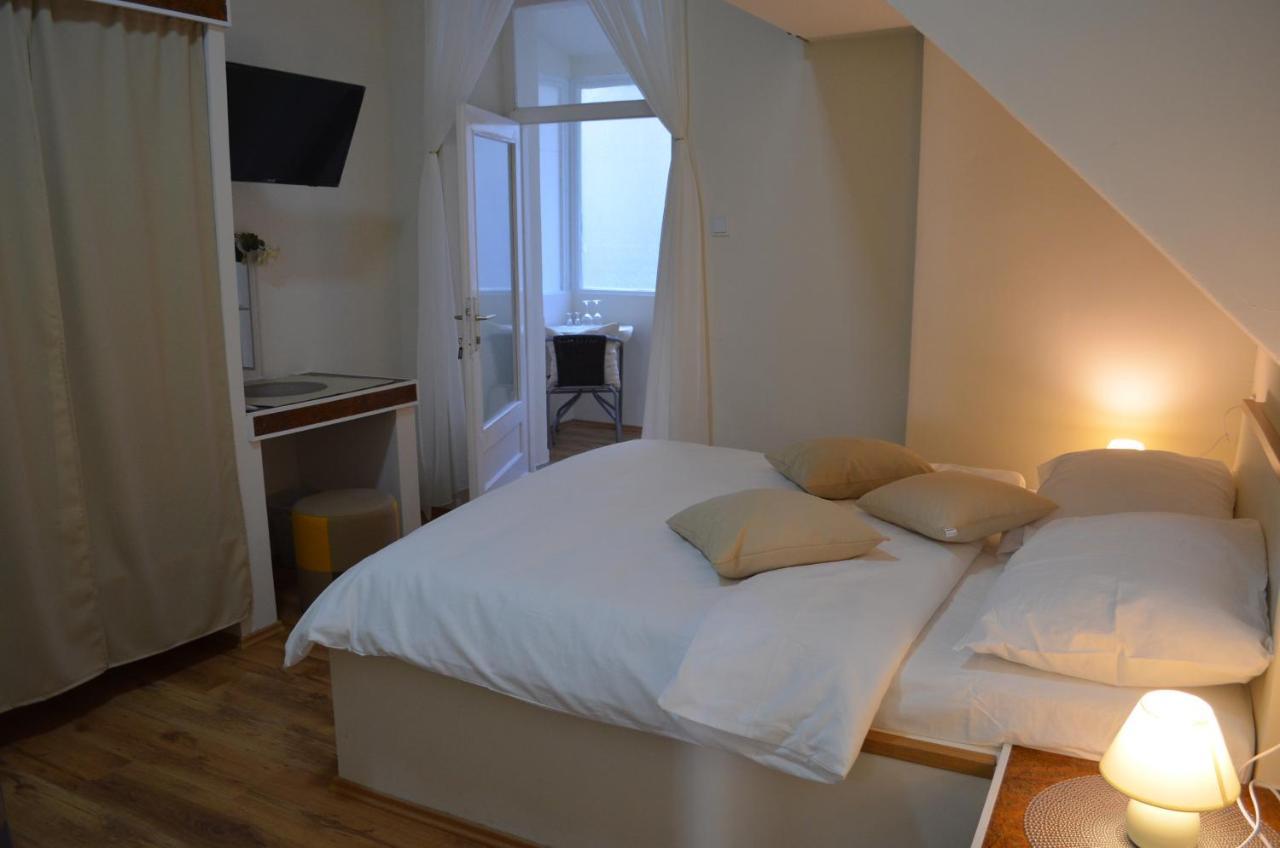 Rooms & Apartments Infinity Ριέκα Εξωτερικό φωτογραφία